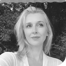 Sharon K. - Talks About Multi-Platform Salon Training App