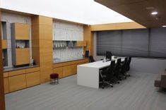 Productivity-focused Workspace